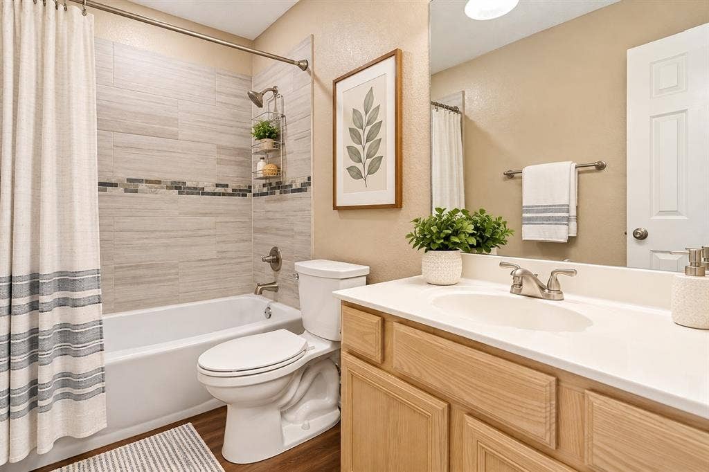 308 Candlestick Trail, Saginaw, TX 76179