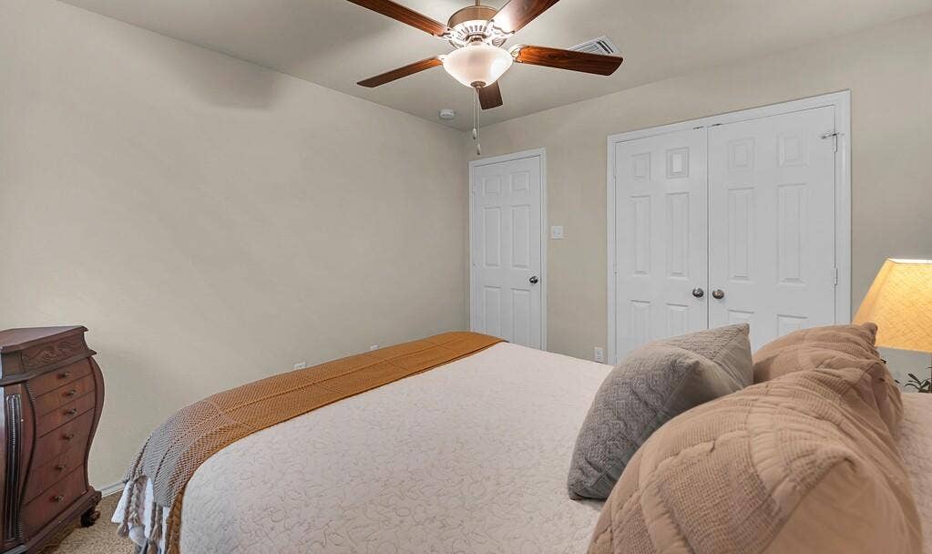 3200 Keathley Drive, Lorena, TX 76655 3200 Keathley Drive, Lorena, TX 76655