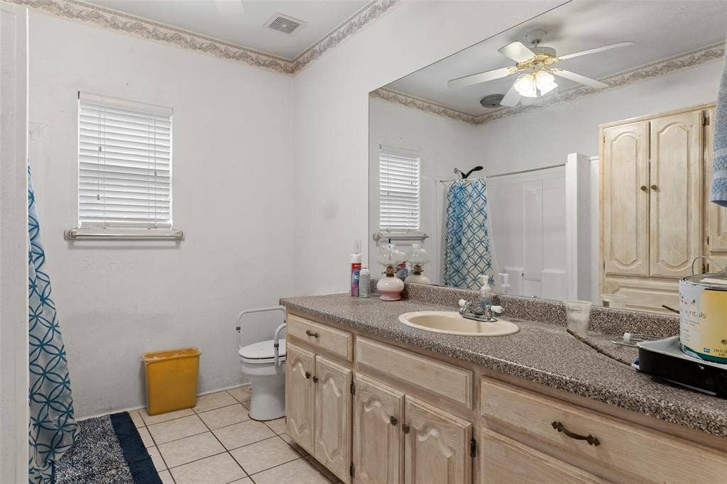 10297 Tealwood Drive, Wills Point, TX 75169 10297 Tealwood Drive, Wills Point, TX 75169