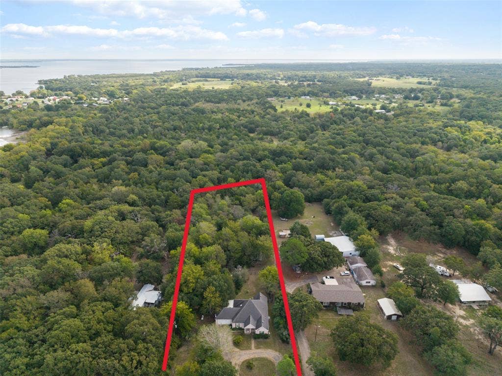10297 Tealwood Drive, Wills Point, TX 75169 10297 Tealwood Drive, Wills Point, TX 75169