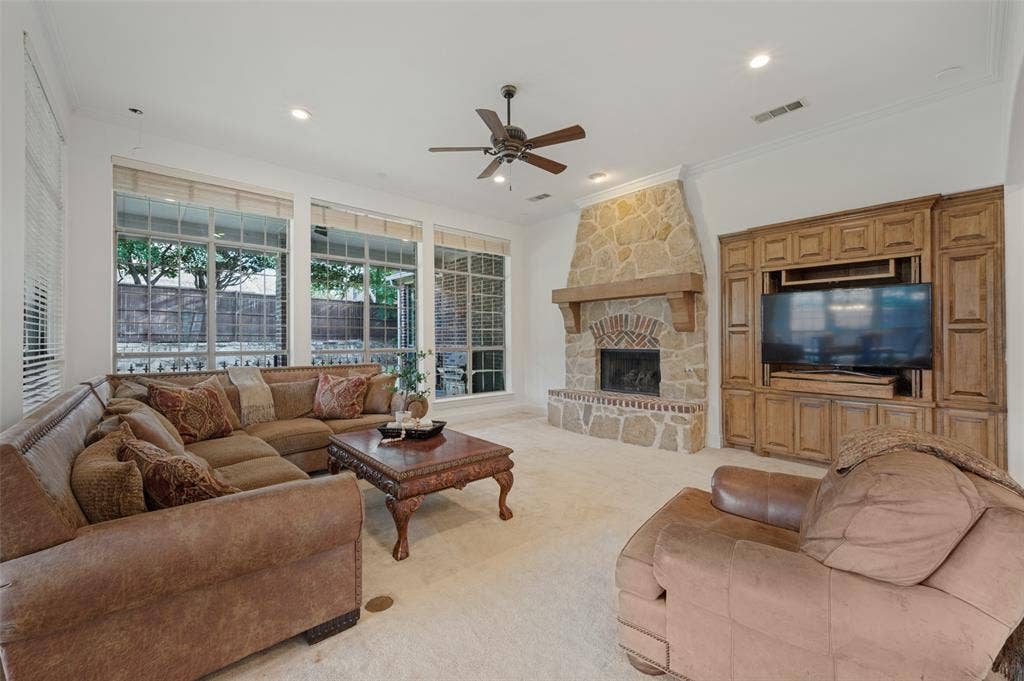 1604 Litchfield Drive, McKinney, TX 75071 1604 Litchfield Drive, McKinney, TX 75071