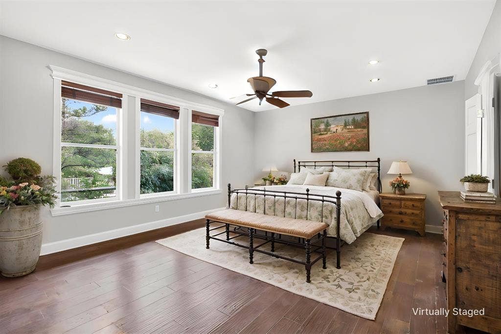 3241 Howard Road, Waxahachie, TX 75165 3241 Howard Road, Waxahachie, TX 75165