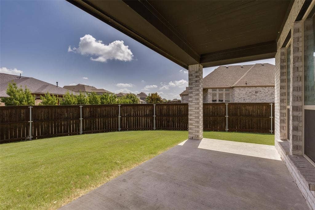 12464 Lost Valley Drive, Frisco, TX 75035