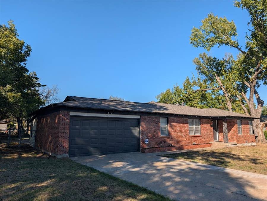 Property photo for 6413 Lambeth Lane, Fort Worth, TX
