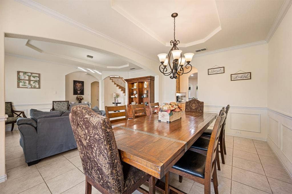 209 Chateau Avenue, Kennedale, TX 76060