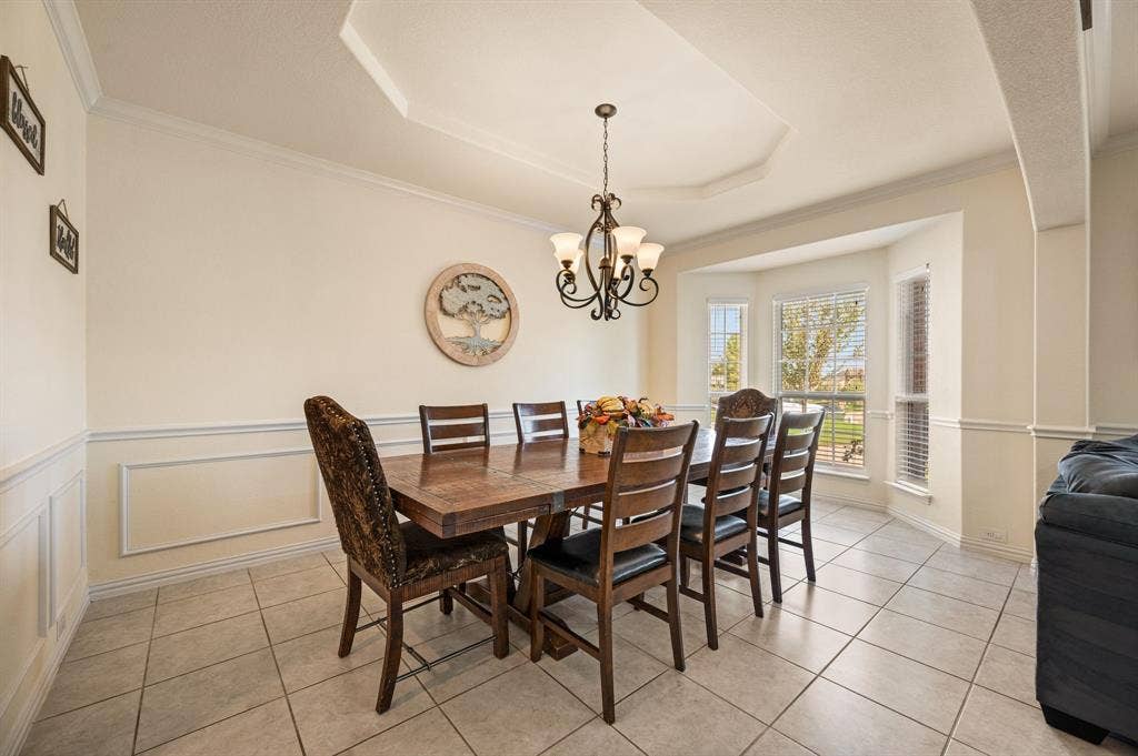 209 Chateau Avenue, Kennedale, TX 76060