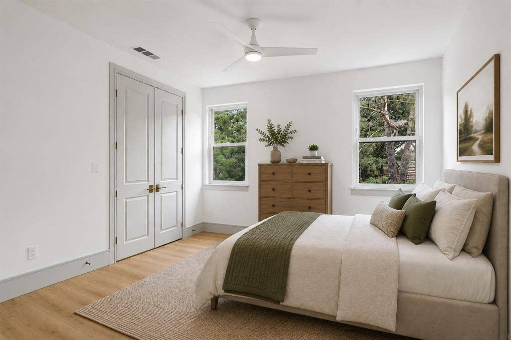 Bedroom - virtually staged