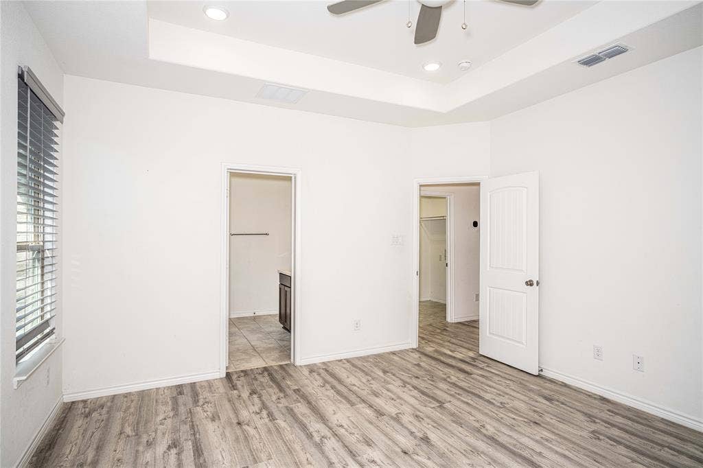 3508 Highland Bayou Drive, Prosper, TX 75078 Primary Bedroom with Tray Ceiling & Large Walk-In Closet