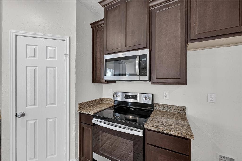 1719 Park Street, Commerce, TX 75428 1719 Park Street, Commerce, TX 75428