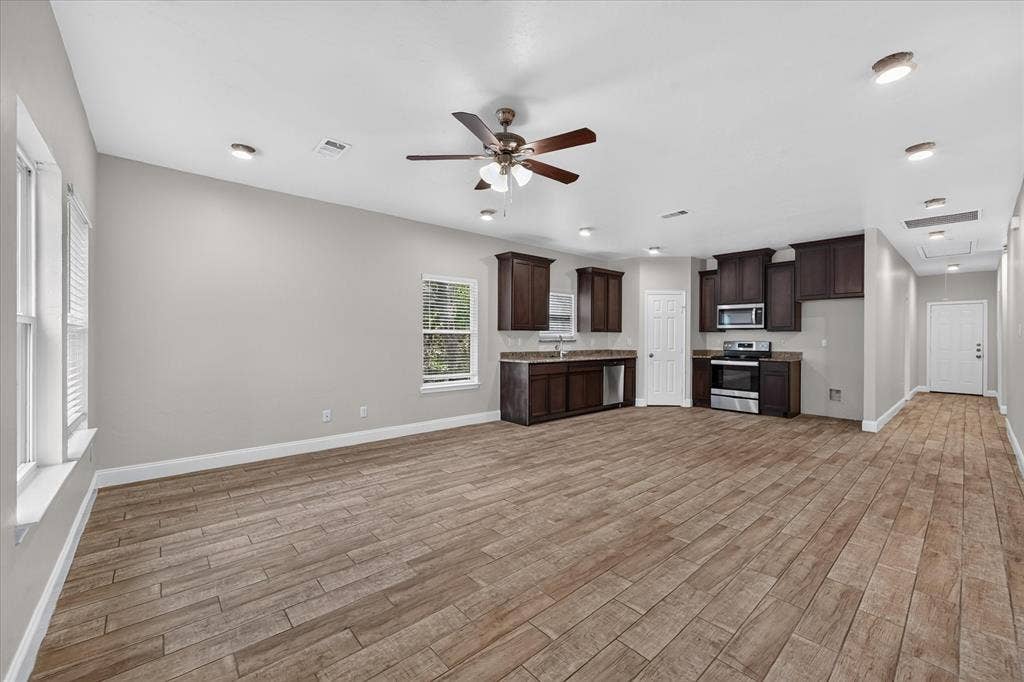 1719 Park Street, Commerce, TX 75428 1719 Park Street, Commerce, TX 75428