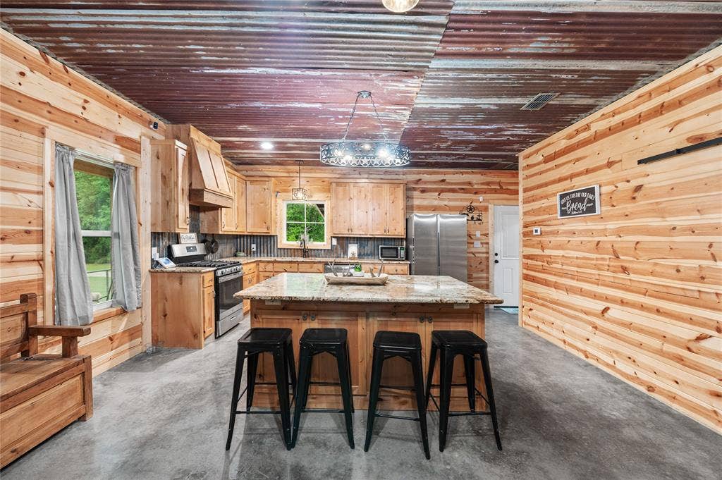 3815 Fm 2088, Quitman, TX 75783