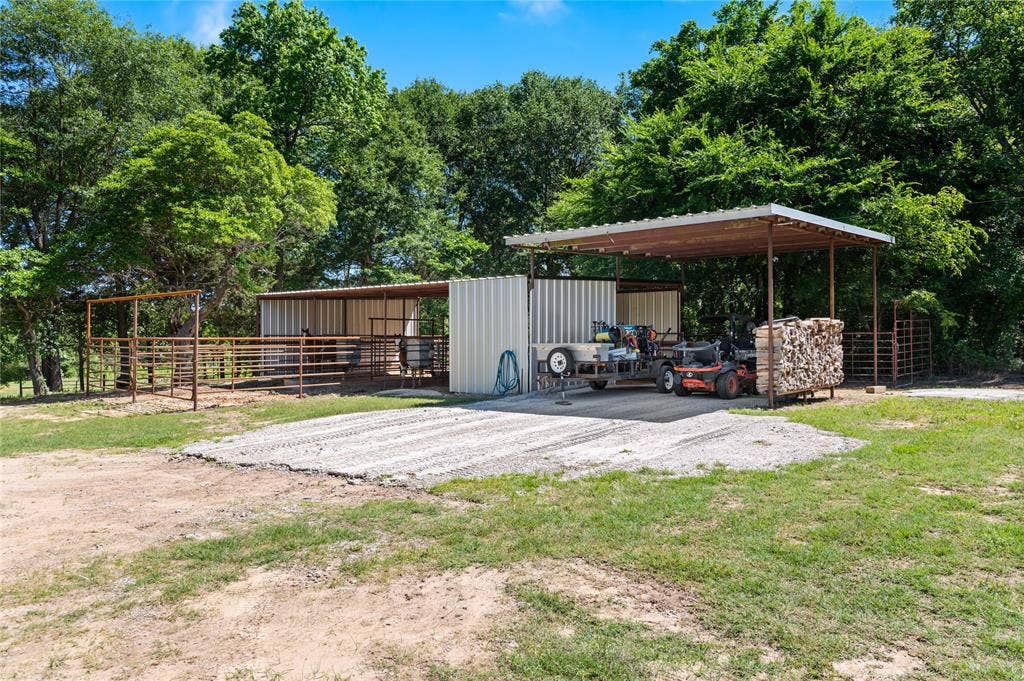 3815 Fm 2088, Quitman, TX 75783