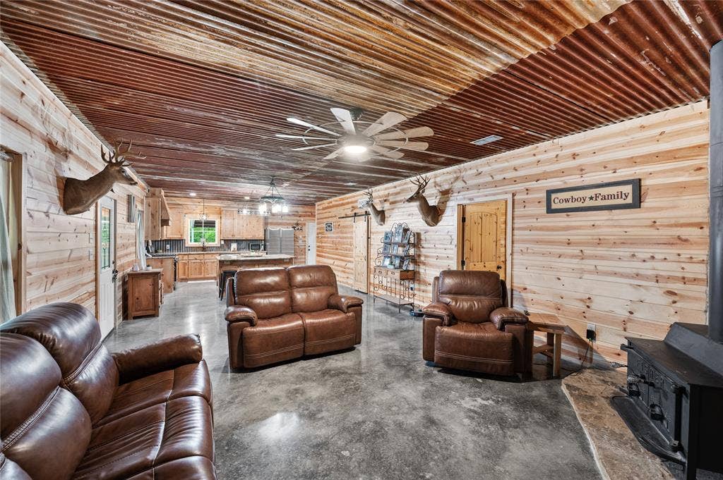 3815 Fm 2088, Quitman, TX 75783