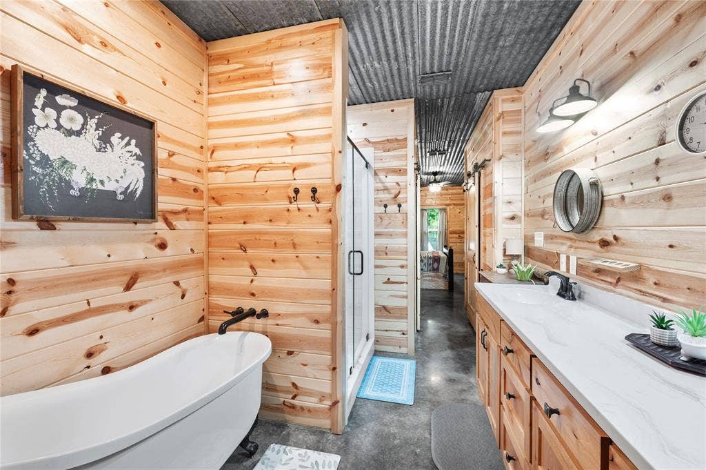 3815 Fm 2088, Quitman, TX 75783