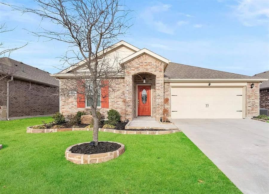 Property photo for 804 Meadow Wood Lane, Princeton, TX