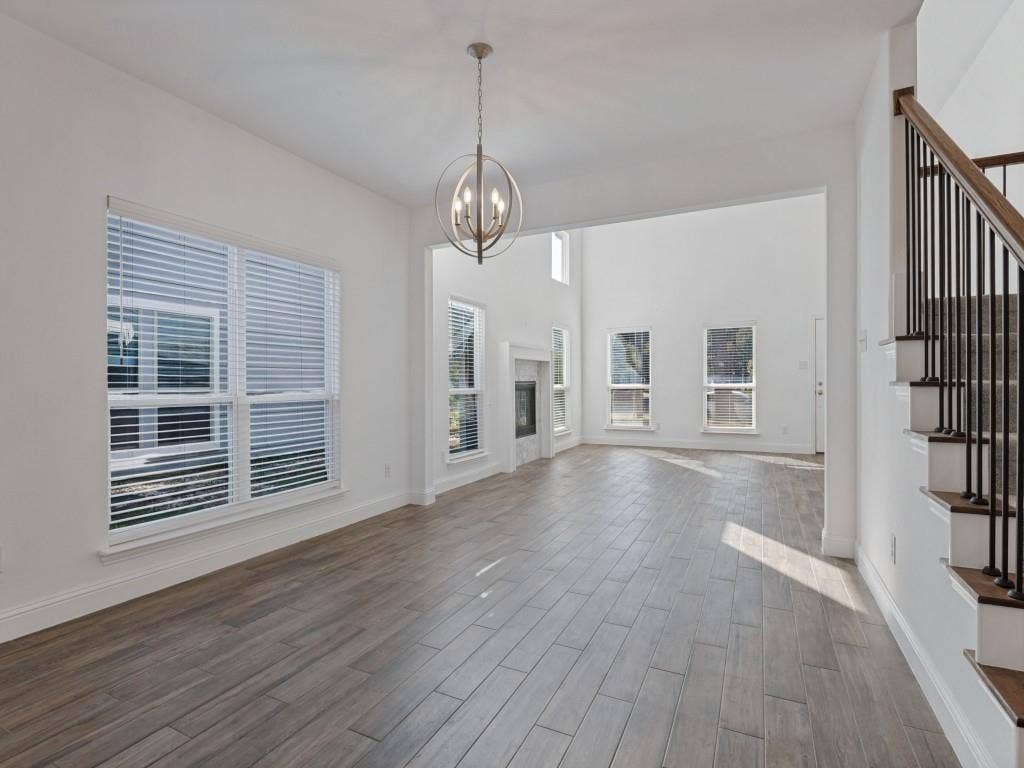 336 Clark Street, Irving, TX 75060 336 Clark Street, Irving, TX 75060