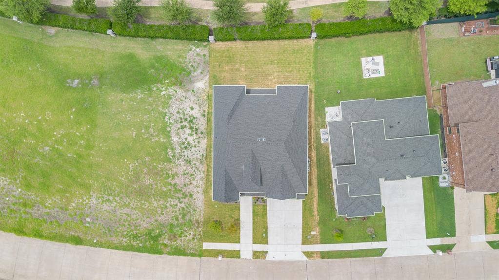 9840 Wyndbrook Drive, Frisco, TX 75035 9840 Wyndbrook Drive, Frisco, TX 75035