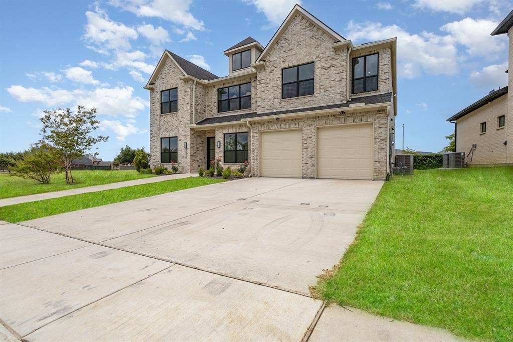 9840 Wyndbrook Drive, Frisco, TX 75035 9840 Wyndbrook Drive, Frisco, TX 75035