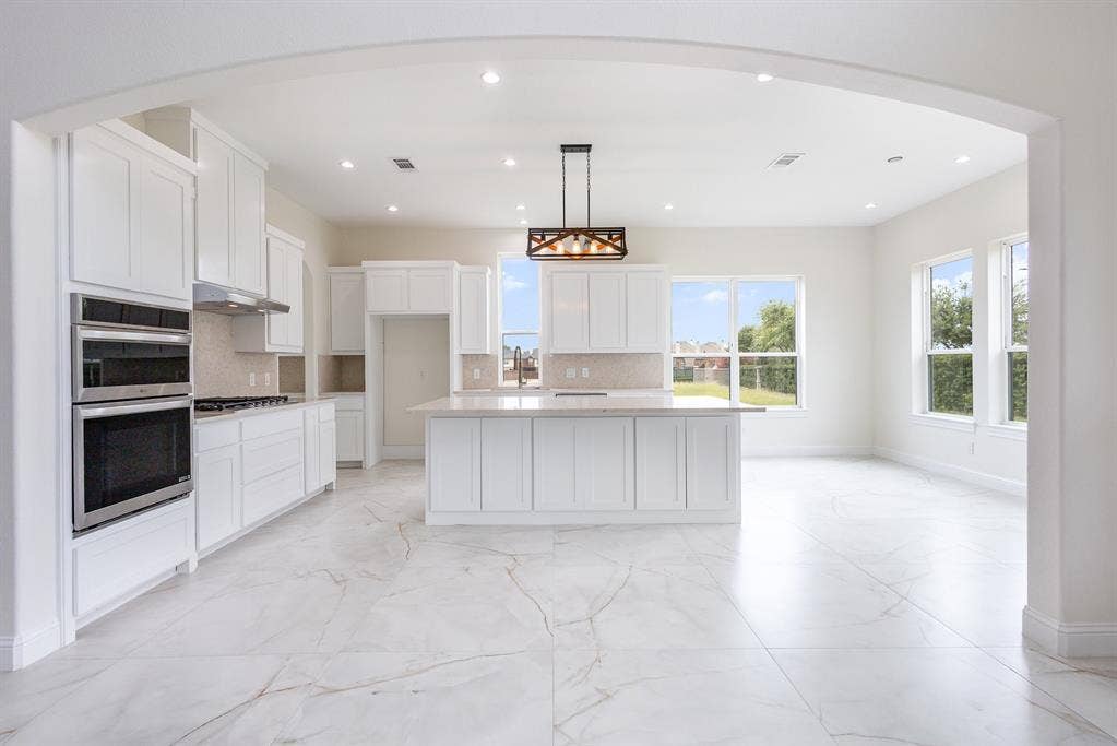 9840 Wyndbrook Drive, Frisco, TX 75035 9840 Wyndbrook Drive, Frisco, TX 75035