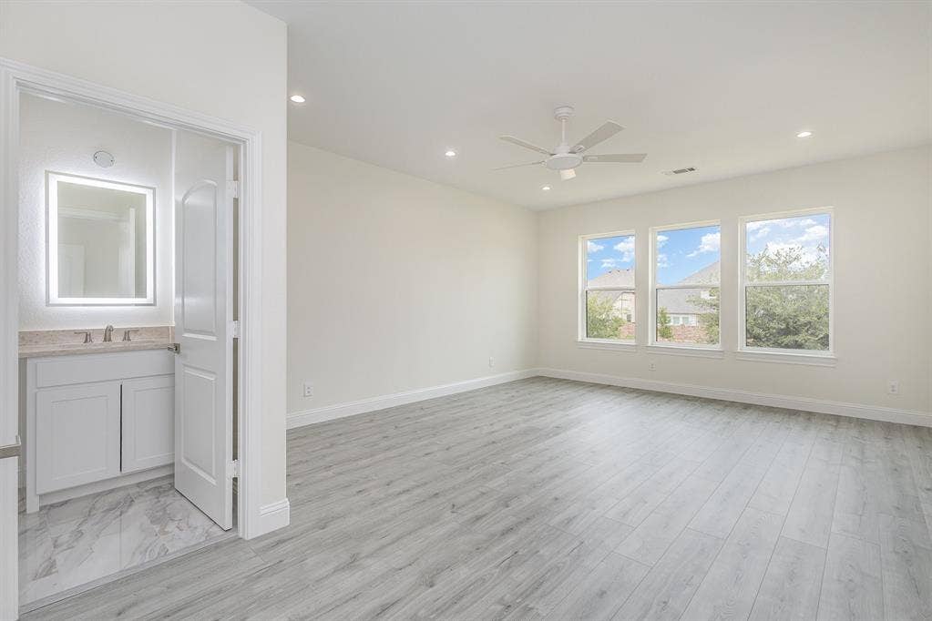 9840 Wyndbrook Drive, Frisco, TX 75035 9840 Wyndbrook Drive, Frisco, TX 75035