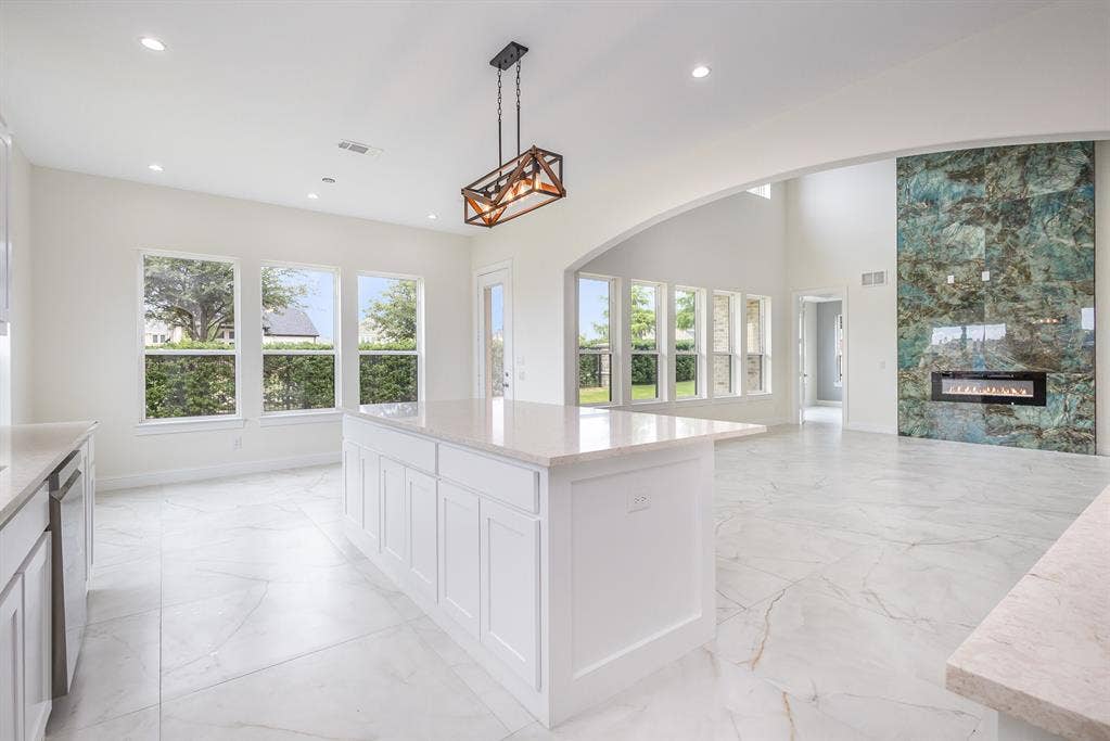 9840 Wyndbrook Drive, Frisco, TX 75035 9840 Wyndbrook Drive, Frisco, TX 75035