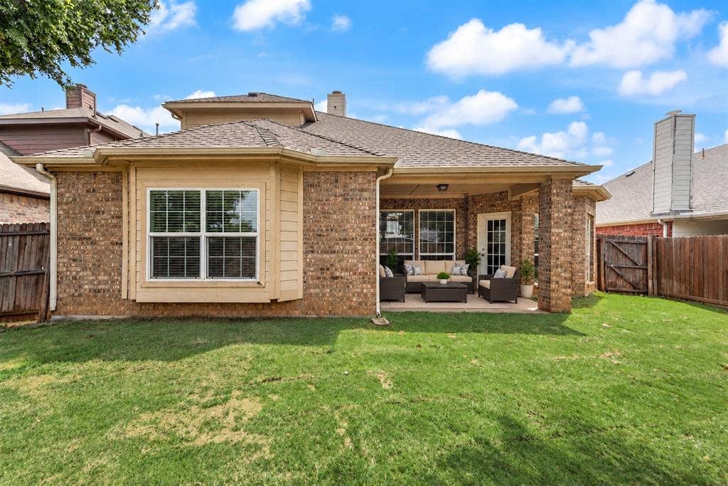 1404 Ashby Drive, Lewisville, TX 75067