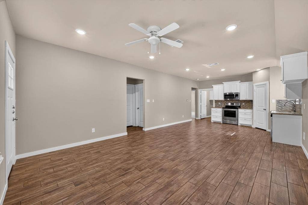 307 N Colbert Avenue, Sherman, TX 75090