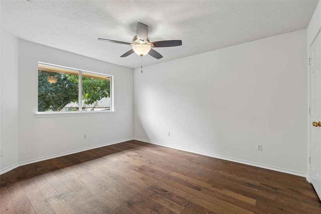 Upstairs bedroom