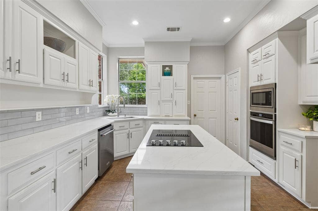 Kitchen updated with quartz counters