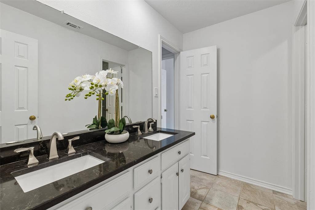 Upstairs bathroom