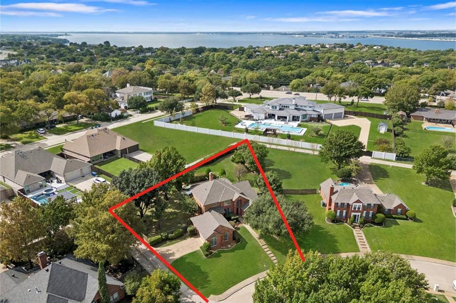 Property photo for 2978 Oak Drive, Rockwall, TX