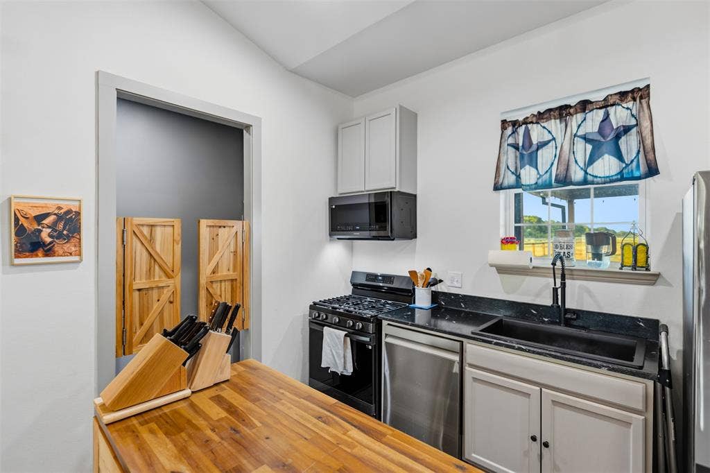 502 County Road 182, Marlin, TX 76661 502 County Road 182, Marlin, TX 76661