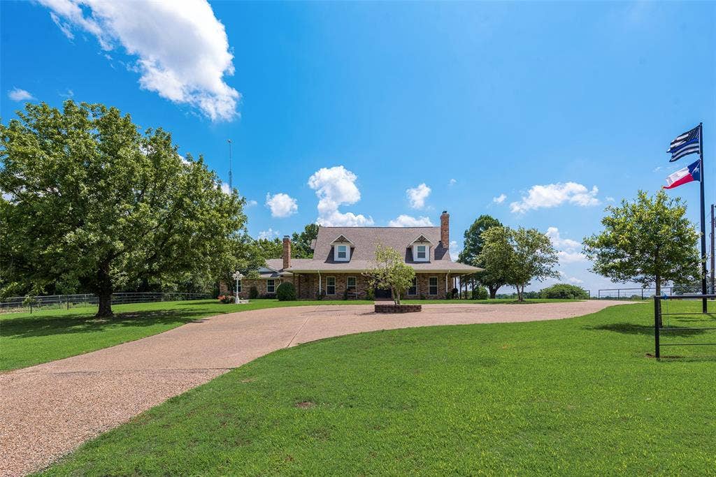669 Vz County Road 2316, Canton, TX 75103
