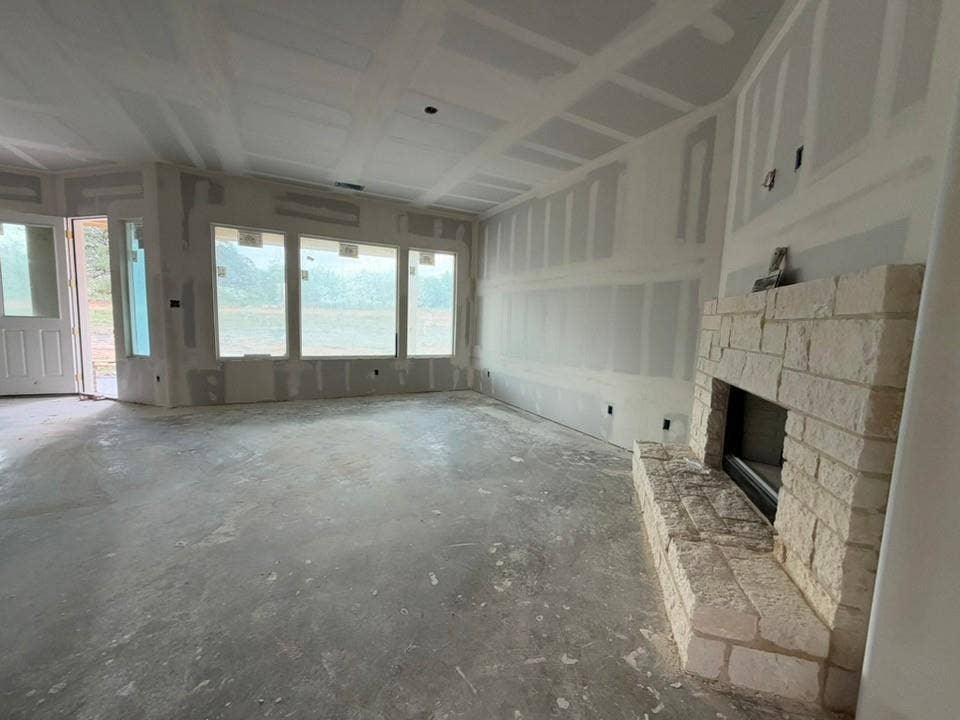 325 Johnny Boy Way, Springtown, TX 76082 325 Johnny Boy Way, Springtown, TX 76082