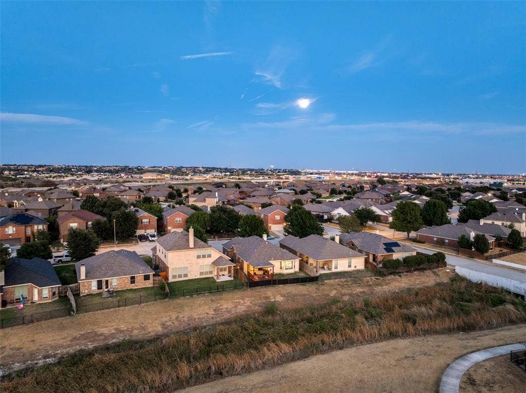 10909 Hawks Landing Road, Fort Worth, TX 76052