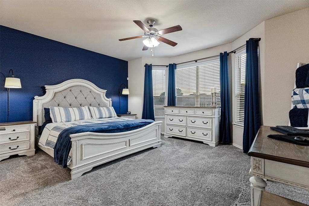 10909 Hawks Landing Road, Fort Worth, TX 76052