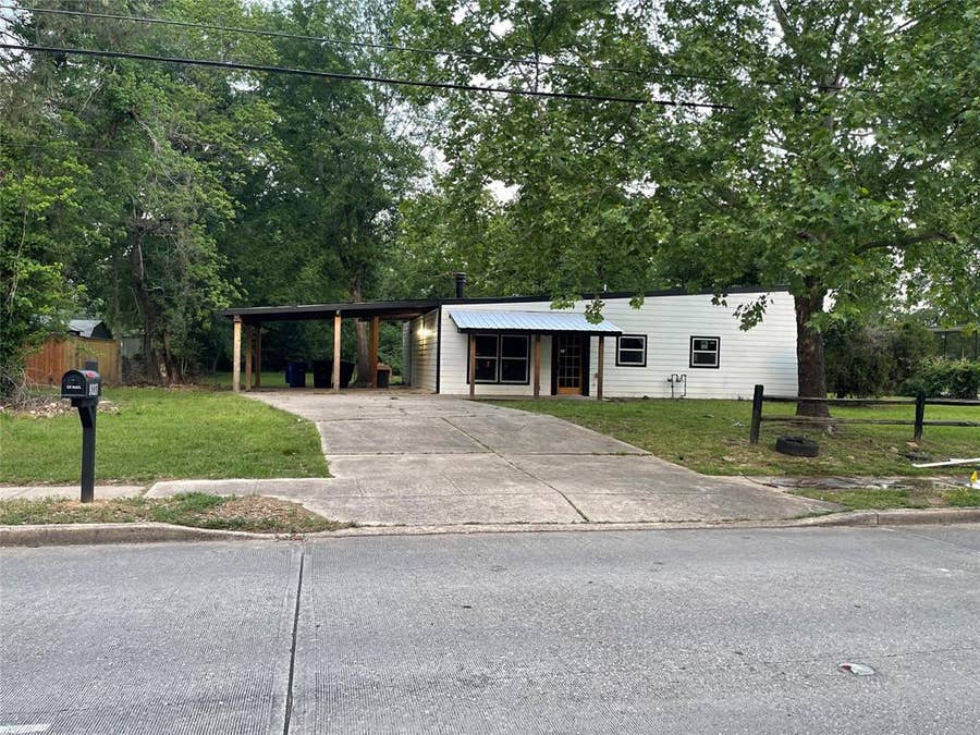 Property photo for 9227 Walker Road, Shreveport, LA