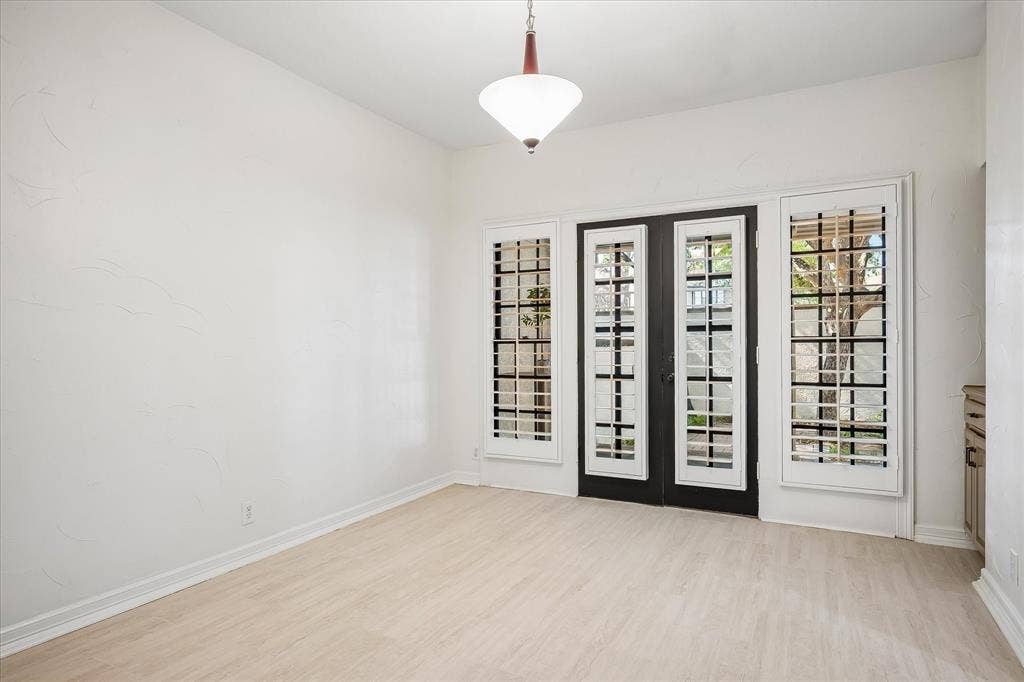 4611 O Connor Court, Irving, TX 75062 4611 O Connor Court, Irving, TX 75062