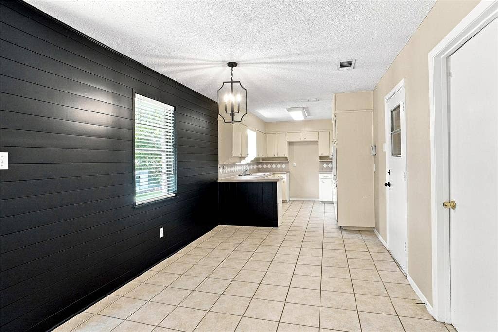 509 Hillside Road, Colleyville, TX 76034
