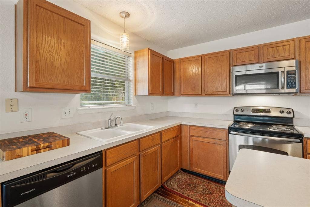126 Southwood Drive, Rockwall, TX 75032