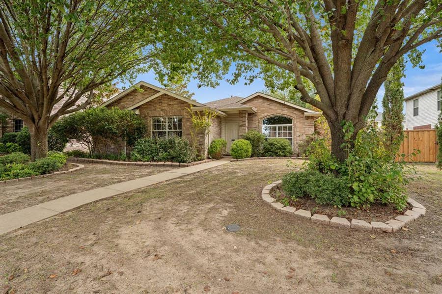 Property photo for 126 Southwood Drive, Rockwall, TX