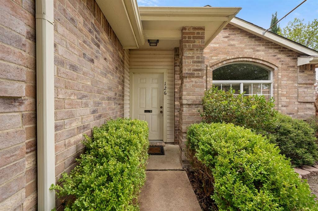 126 Southwood Drive, Rockwall, TX 75032
