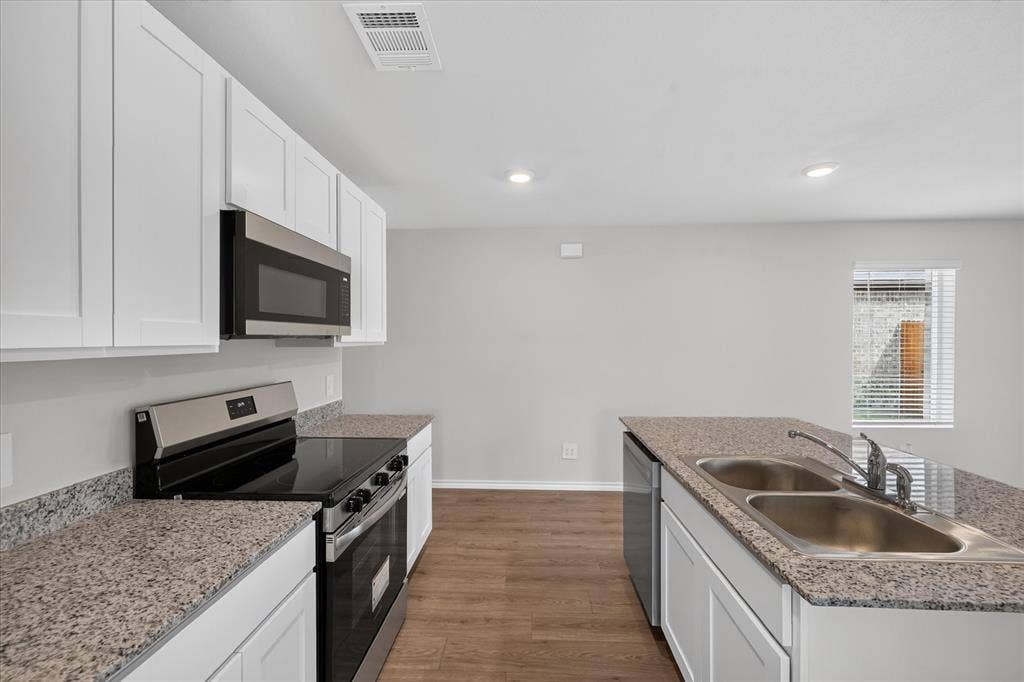 1807 Teton River Drive, Blue Ridge, TX 75424