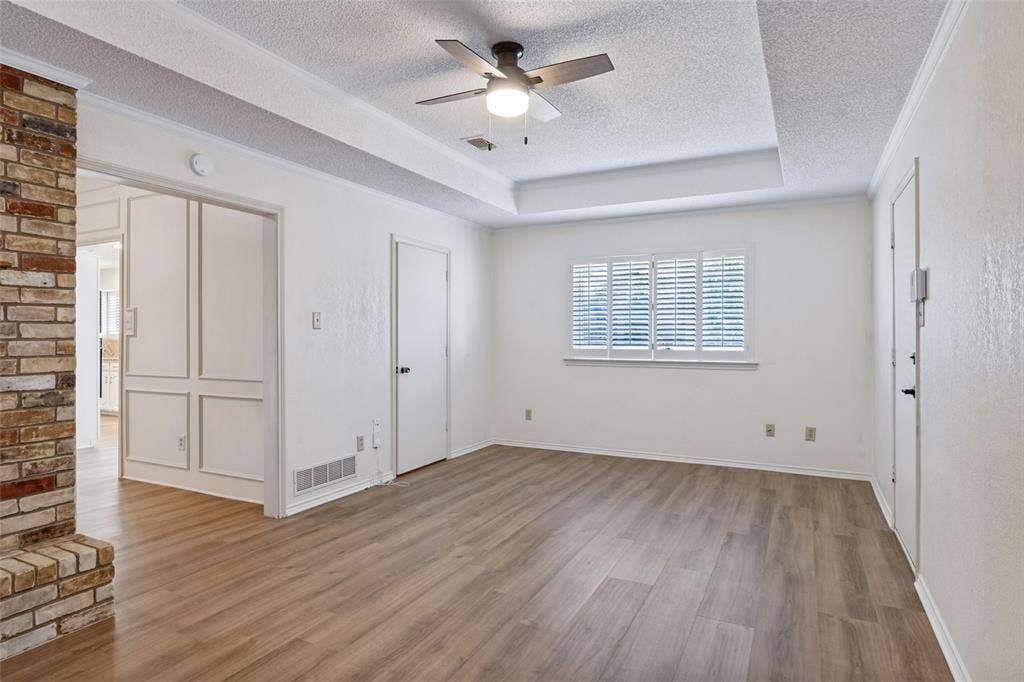 4063 Seabury Drive, Dallas, TX 75287 All new ceilings fans throughout.