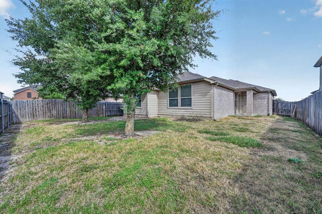 2143 Rains County Road, Forney, TX 75126