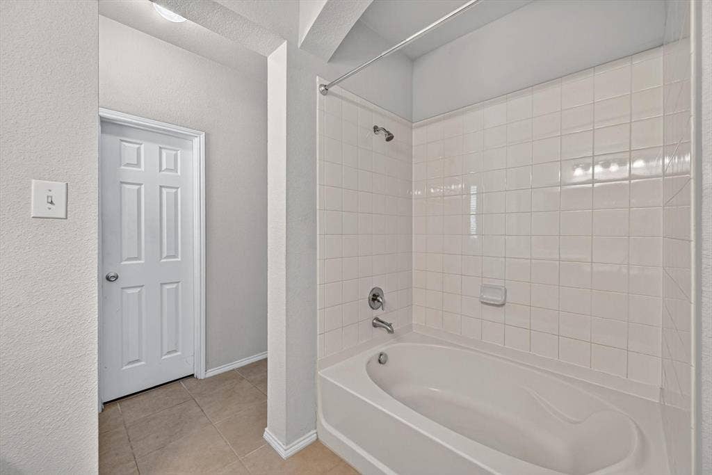 2143 Rains County Road, Forney, TX 75126