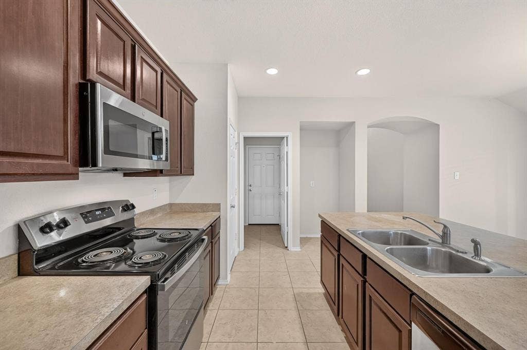 2143 Rains County Road, Forney, TX 75126