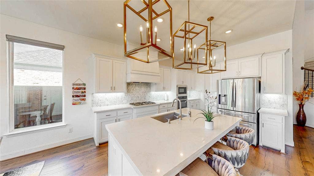 2001 Newton Lane, McKinney, TX 75071 2001 Newton Lane, McKinney, TX 75071
