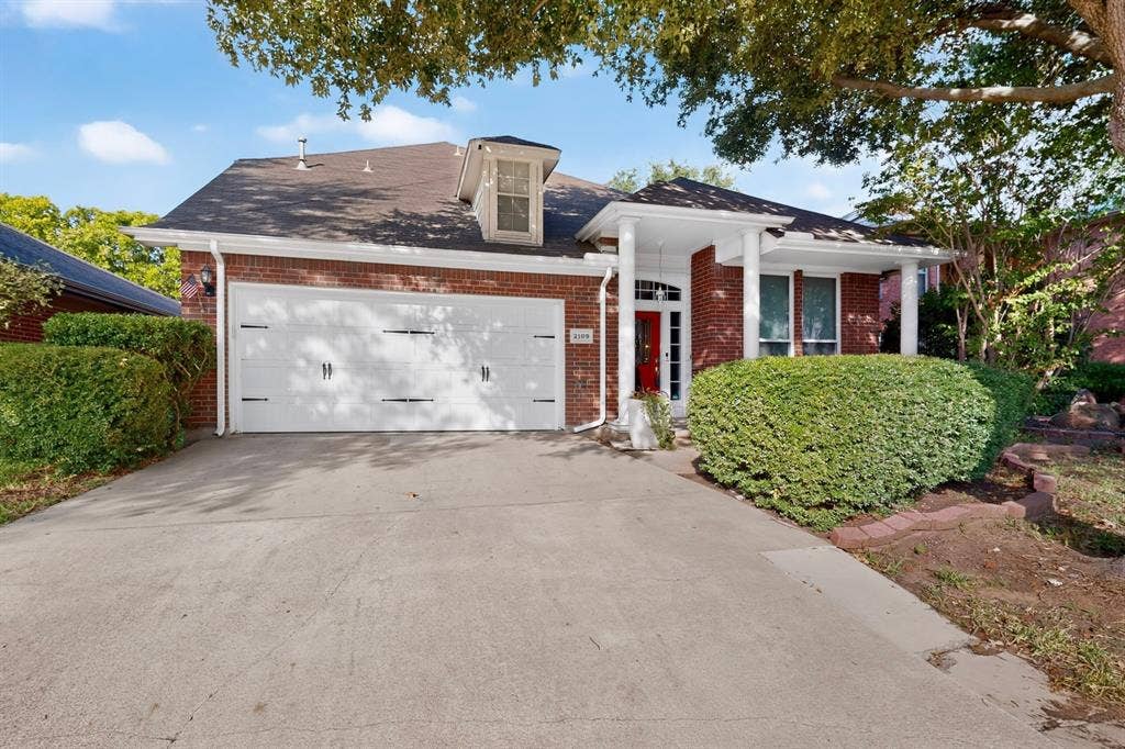 2109 Wentworth Drive, Flower Mound, TX 75028