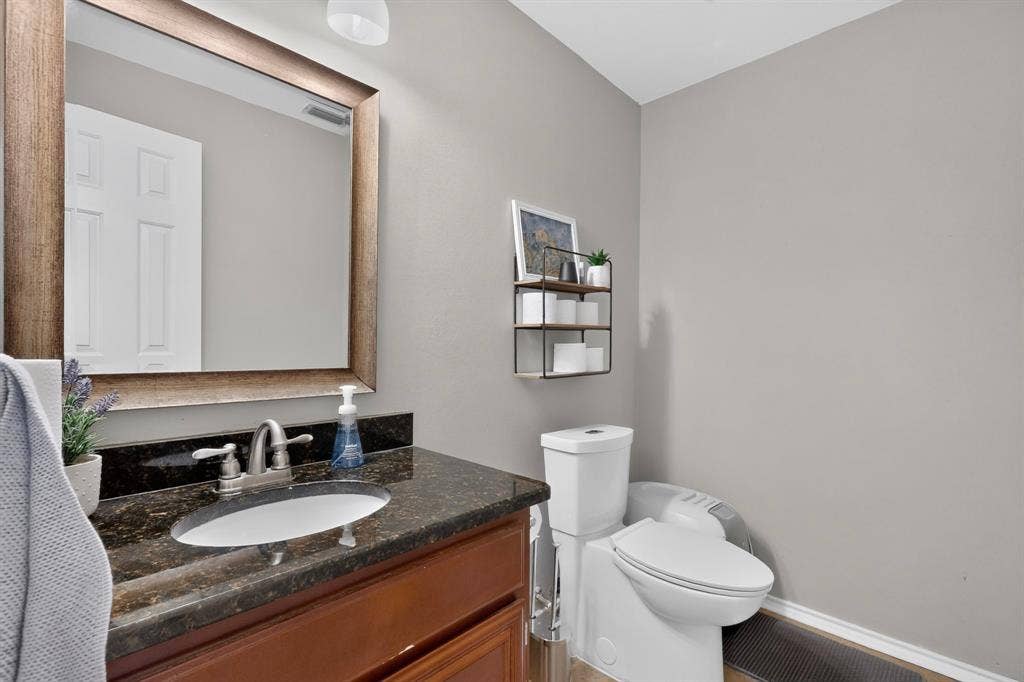 2109 Wentworth Drive, Flower Mound, TX 75028